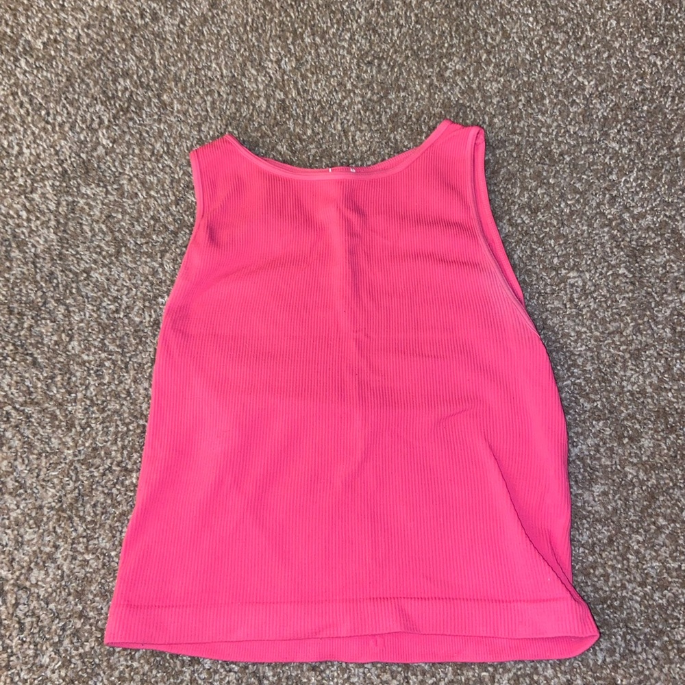 Pink tank top